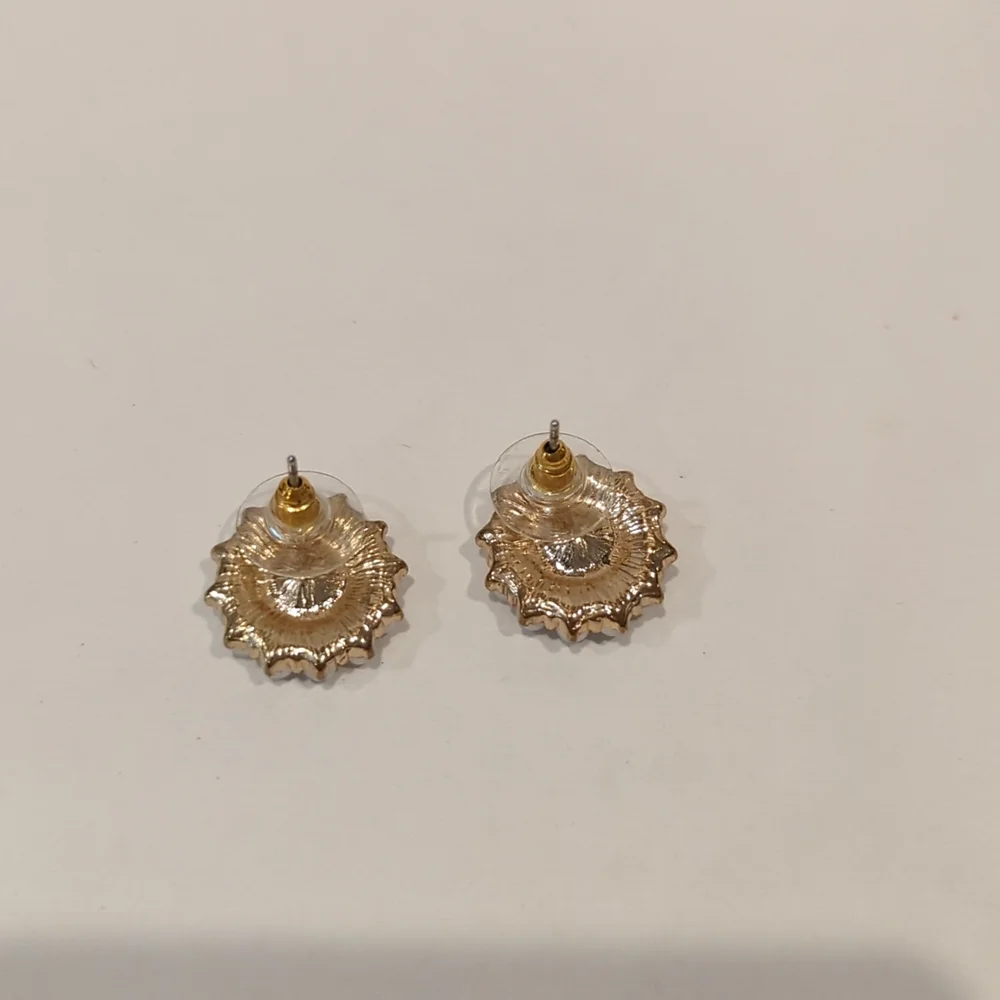Faux pearl and pink topaz earrings - Picture 3 of 4